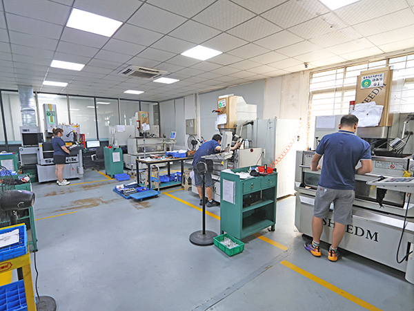 EDM车间